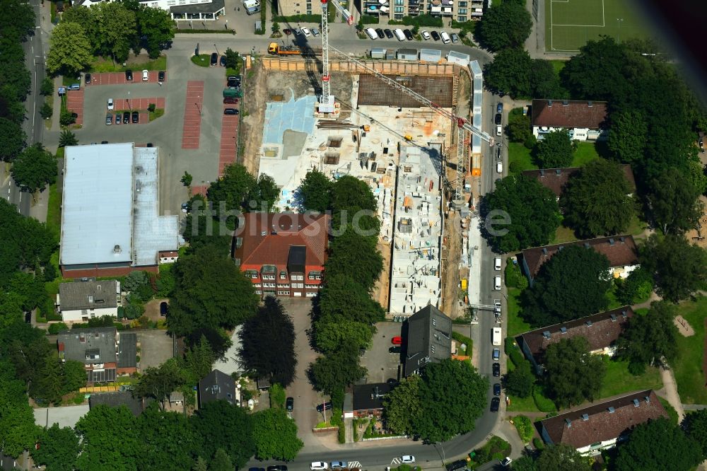 Hamburg aus der Vogelperspektive: Neubau des Unternehmens-Verwaltungsgebäude der Ppw Polyplan Werkzeuge GmbH im Ortsteil Schnelsen in Hamburg, Deutschland