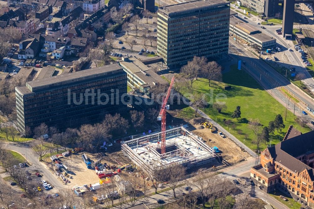 Luftaufnahme Duisburg - Neubau des Unternehmens-Verwaltungsgebäude der thyssenkrupp Steel Europe AG an der Franz-Lenze-Straße in Duisburg im Bundesland Nordrhein-Westfalen, Deutschland