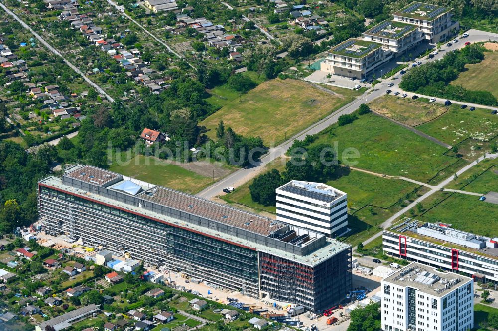 Karlsruhe von oben - Neubau des Unternehmens-Verwaltungsgebäude Vec-tor Cam-pus in Karlsruhe im Bundesland Baden-Württemberg, Deutschland