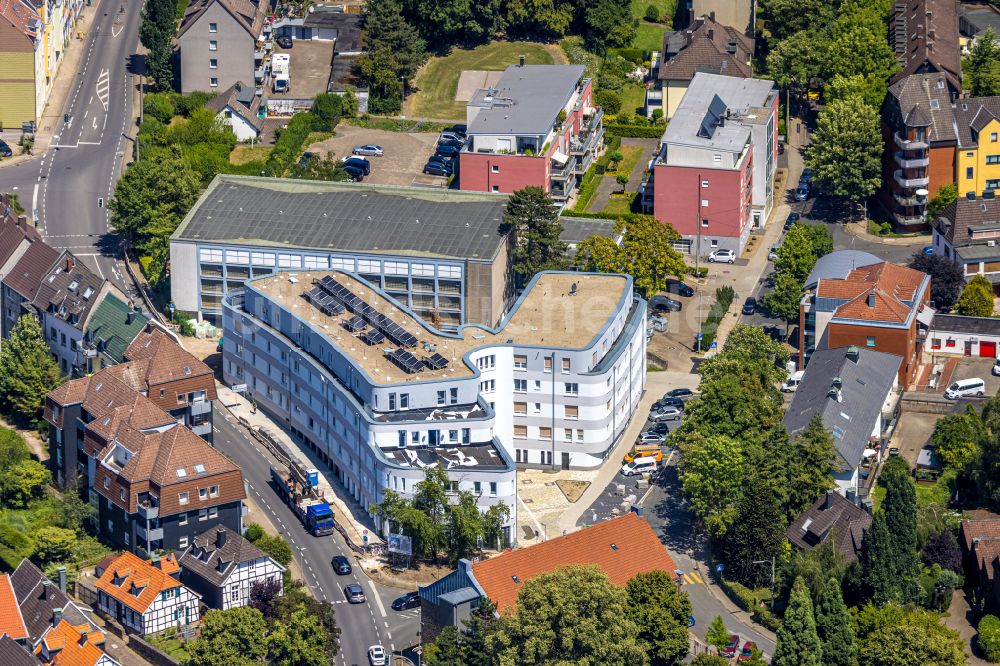 Luftaufnahme Hattingen - Neubau Wohn- und Geschäftshaus Zu Hause 1 - Neubauwohnungen mit Service in Hattingen im Bundesland Nordrhein-Westfalen, Deutschland