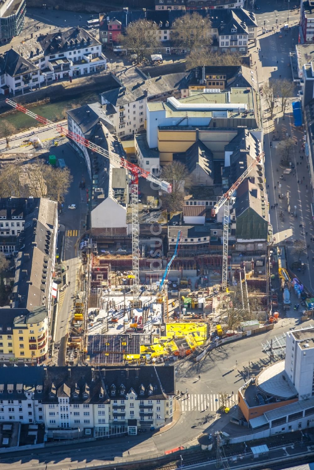 Siegen von oben - Neubau Wohn- und Geschäftshaus Johann-Moritz-Quartier in Siegen im Bundesland Nordrhein-Westfalen, Deutschland