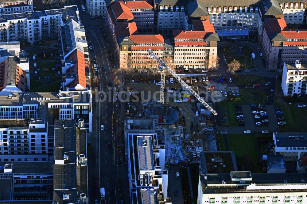 Leipzig aus der Vogelperspektive: Neubau Wohn- und Geschäftshaus im Ortsteil Zentrum in Leipzig im Bundesland Sachsen, Deutschland