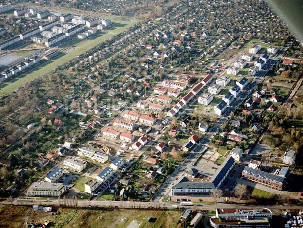 Luftbild Berlin - Buchholz - Neubau einer Wohnanlage der IKV Wiesbaden in Pankow - Buchholz.