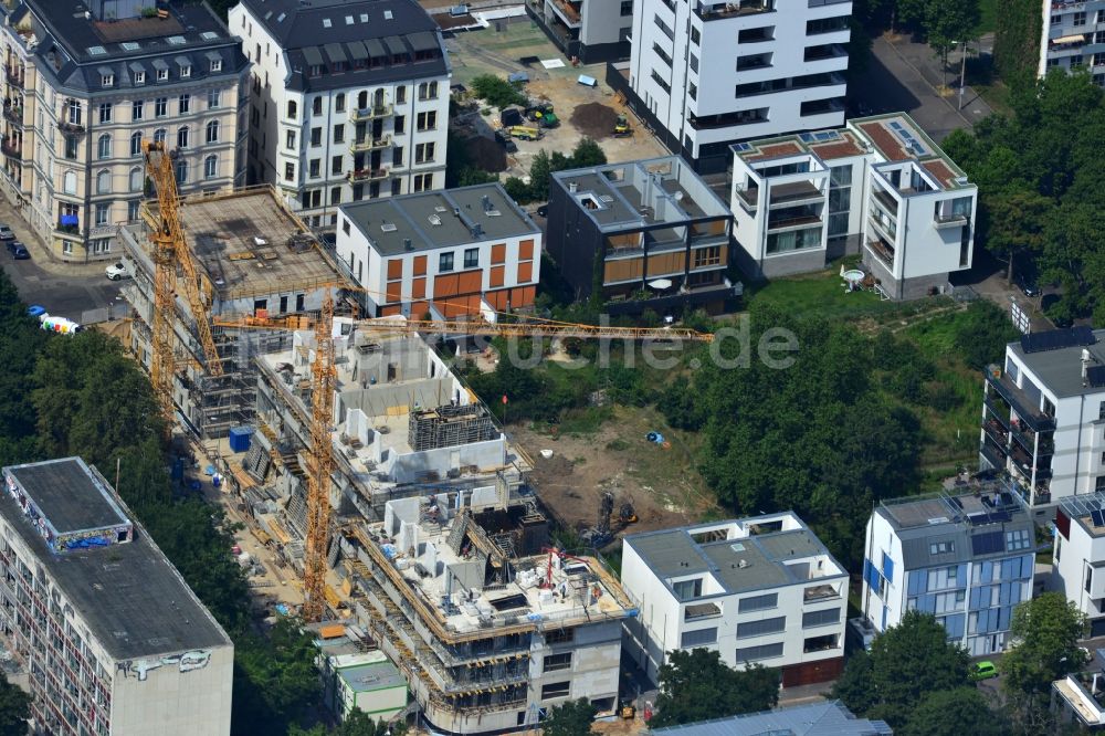 Luftaufnahme Leipzig - Neubau- Wohnanlage mit modernen Stadthäusern und Mehrfamilienhäusern an der Schwägerichenstraße in Leipzig im Bundesland Sachsen