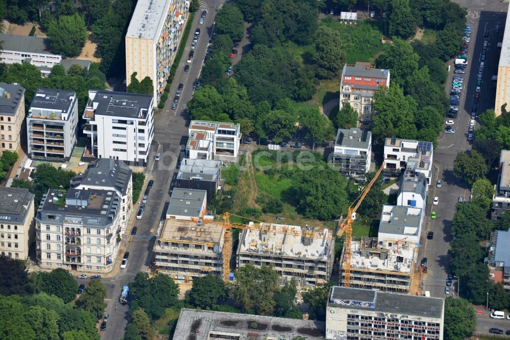 Leipzig von oben - Neubau- Wohnanlage mit modernen Stadthäusern und Mehrfamilienhäusern an der Schwägerichenstraße in Leipzig im Bundesland Sachsen