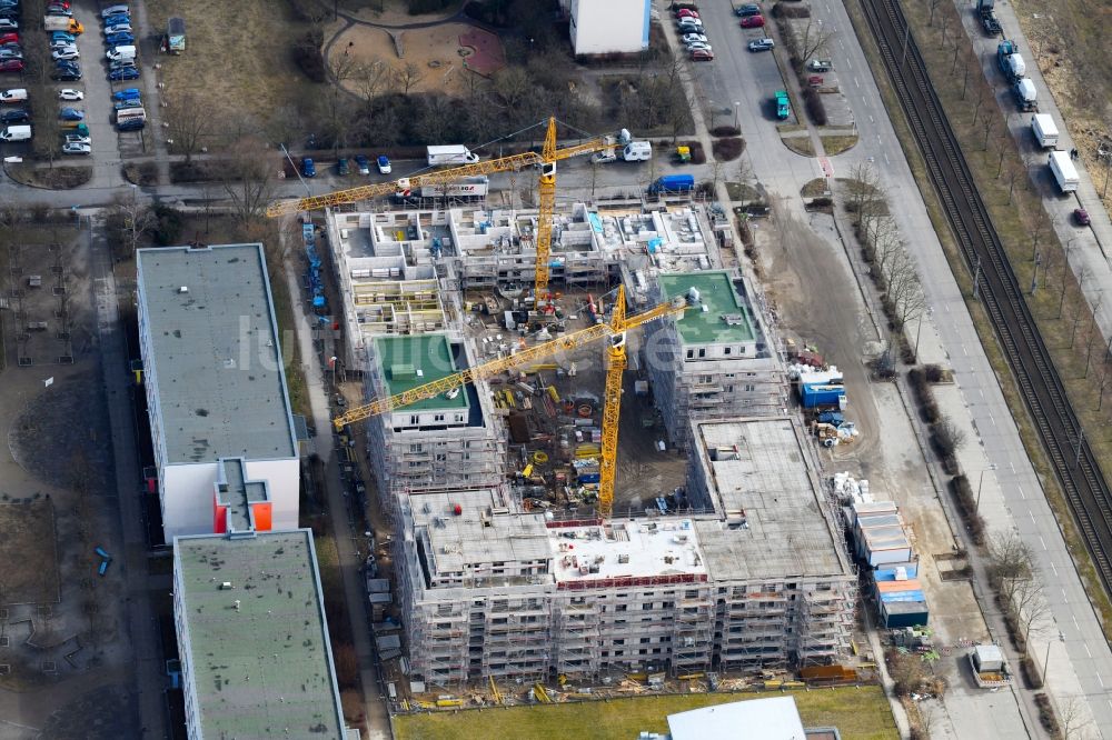 Berlin aus der Vogelperspektive: Neubau Wohngebiet der Mehrfamilienhaussiedlung Zossener Höfe in Berlin, Deutschland