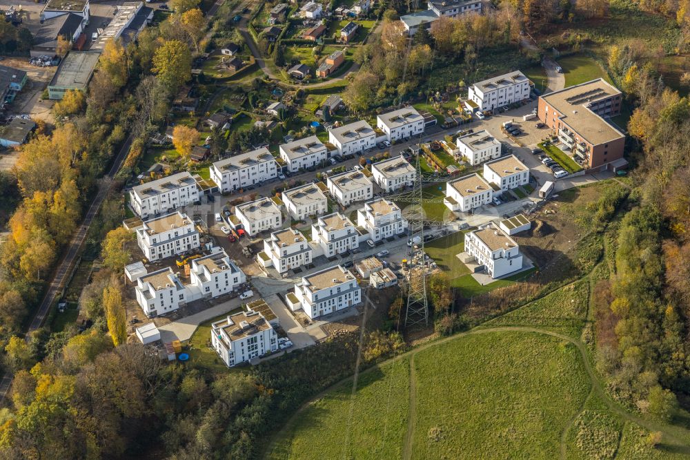 Luftbild Bochum - Neubau- Wohngebiet einer Reihenhaus- Siedlung Am alten Sägewerk im Ortsteil Weitmar in Bochum im Bundesland Nordrhein-Westfalen, Deutschland