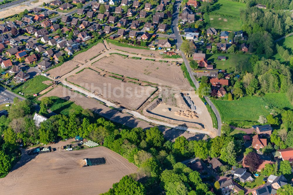 Luftaufnahme Stade - Neubau- Wohngebiet einer Reihenhaus- Siedlung in Stade im Bundesland Niedersachsen, Deutschland