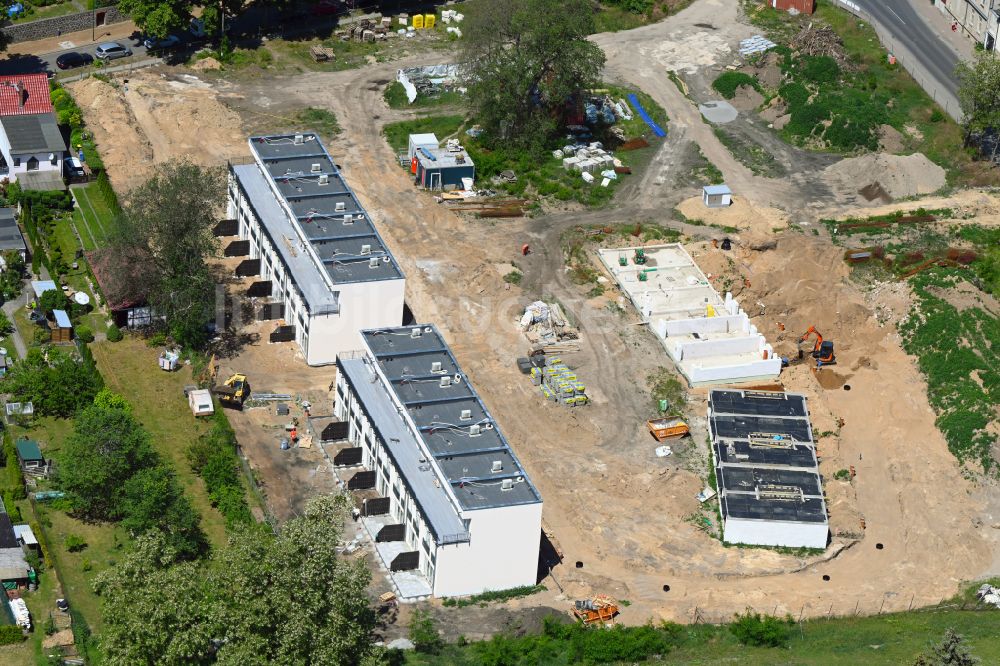 Luftbild Werneuchen - Neubau- Wohngebiet einer Reihenhaus- Siedlung in Werneuchen im Bundesland Brandenburg, Deutschland