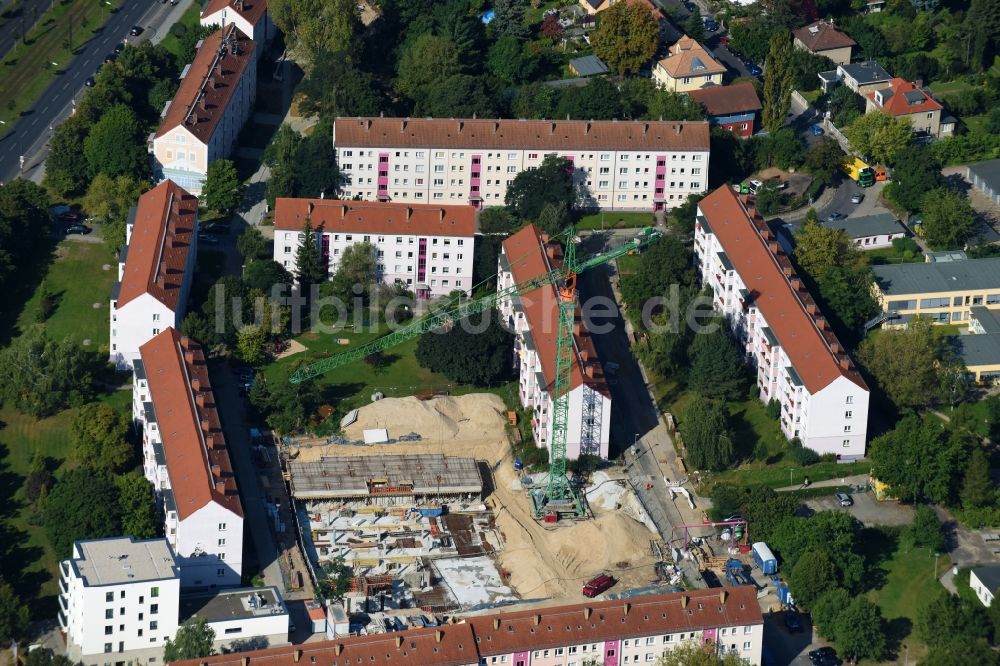 Luftaufnahme Berlin - Neubau- Wohngebiet einer Reihenhaus- Siedlung zwischen der Stillerzeile und dem Fürstenwalder Damm in Berlin, Deutschland