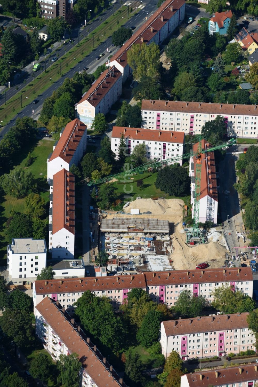 Berlin aus der Vogelperspektive: Neubau- Wohngebiet einer Reihenhaus- Siedlung zwischen der Stillerzeile und dem Fürstenwalder Damm in Berlin, Deutschland