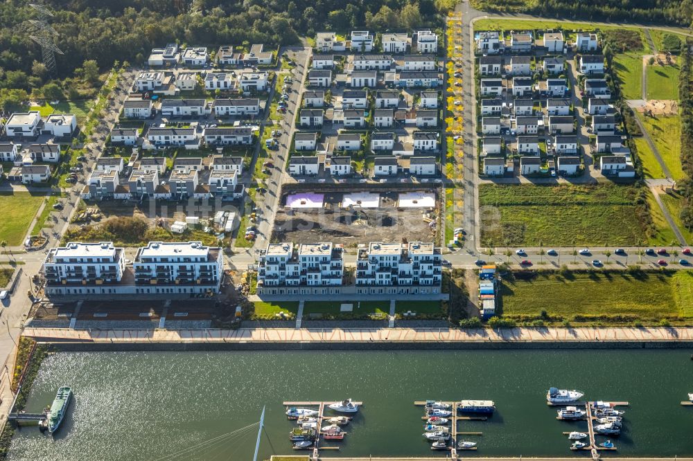 Gelsenkirchen von oben - Neubau- Wohngebiet mit Stadtquartieren am Rhein-Herne-Kanal in Gelsenkirchen im Bundesland Nordrhein-Westfalen NRW