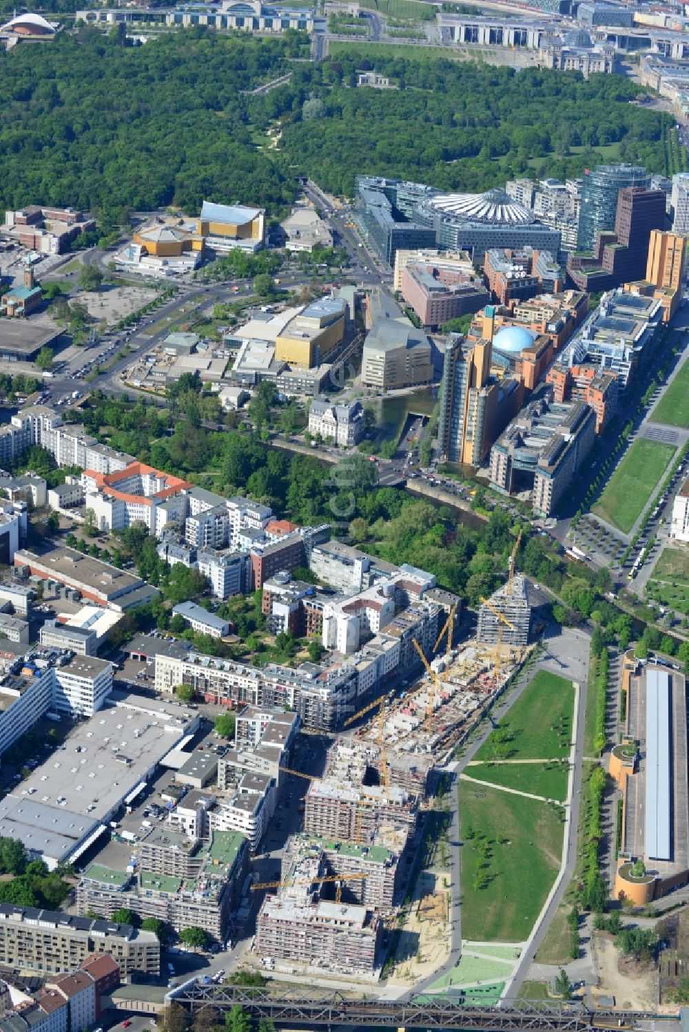 Berlin Kreuzberg aus der Vogelperspektive: Neubau des Wohnprojekts Flottwell Living an der Flottwellstraße in Berlin Kreuzberg