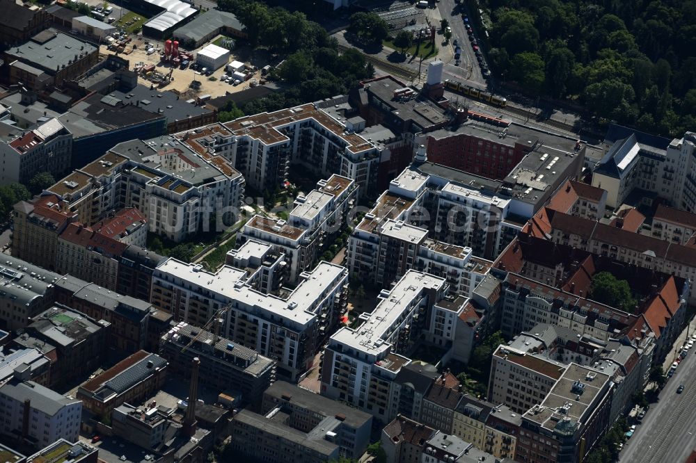 Berlin von oben - Neubau des Wohnquartier La Vie in Berlin Prenzlauer Berg