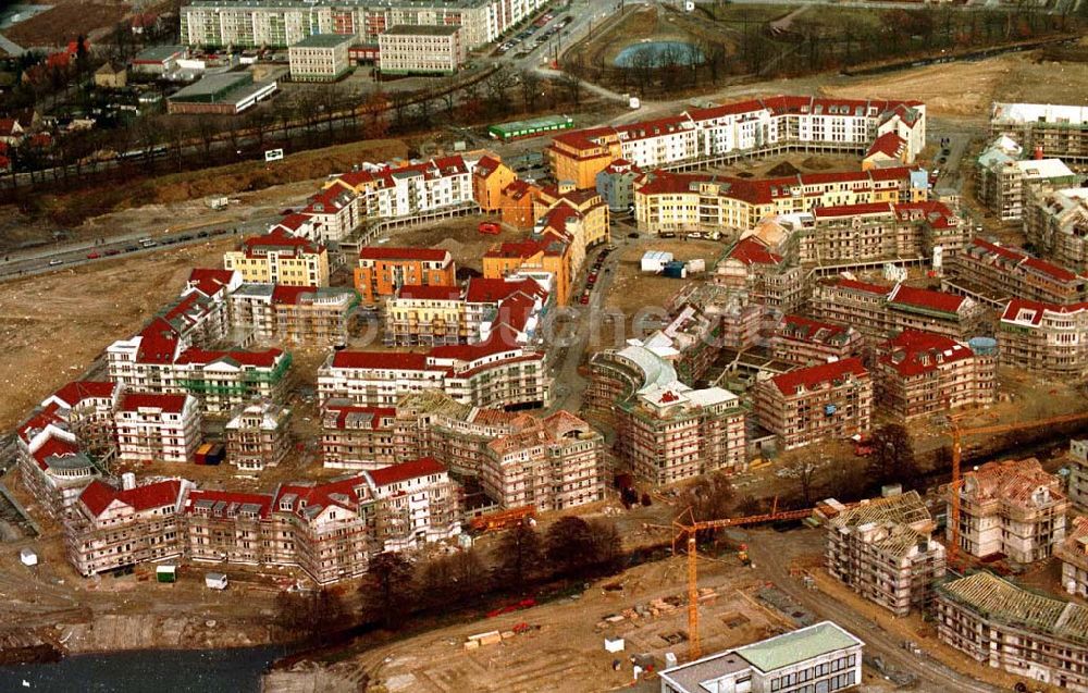 Luftbild Potsdam - 02.1995 Neubau einer Wohnsidlung am Kirchsteigfeld in Potsdam - Drehwitz