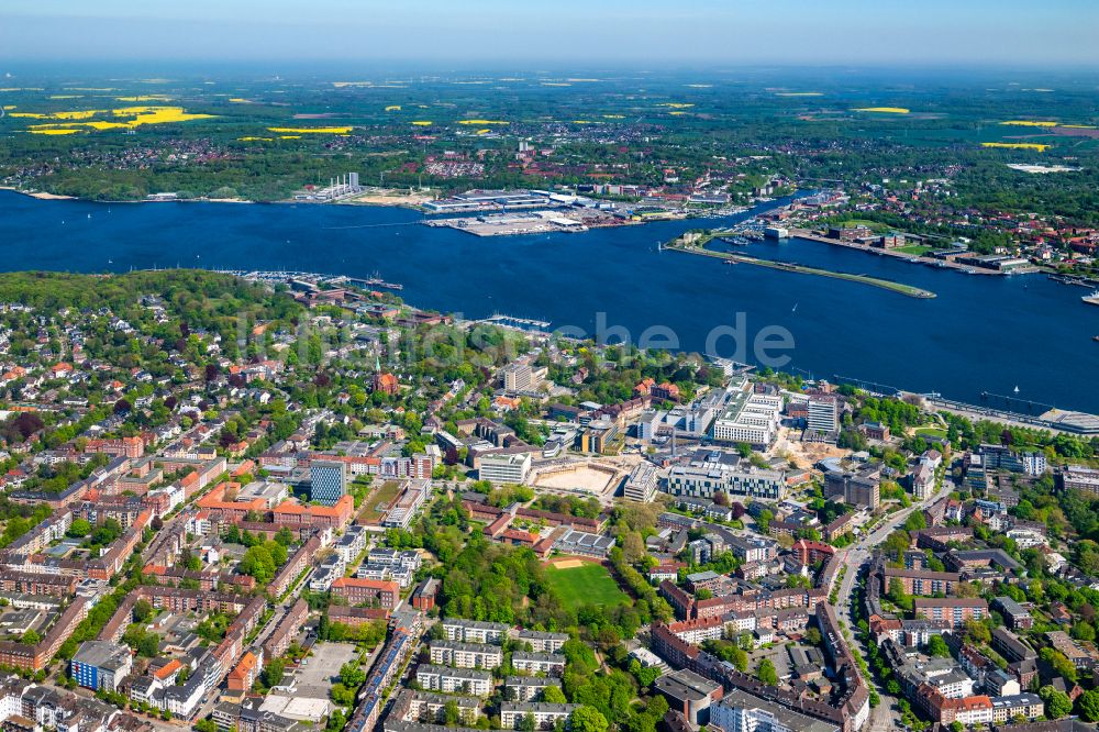 Luftbild Kiel - Neubau für das Zentrum für Integrative Systemmedizin auf dem Klinikgelände des Krankenhauses Universitätsklinikum Schleswig-Holstein in Kiel im Bundesland Schleswig-Holstein, Deutschland