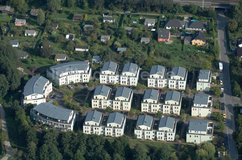 Luftbild Berlin - Neubaukomplex in Berlin Karow-Nord