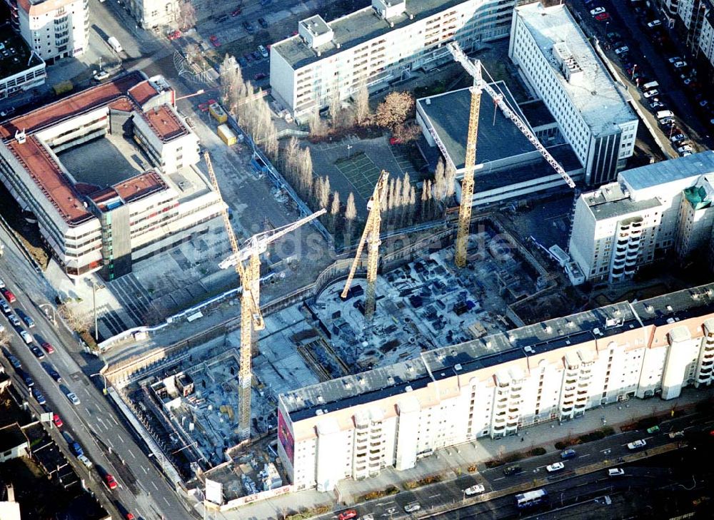 Luftbild Berlin - Neubauobjekt an der Tschechischen Botschaft in der Wilhelmstraße / Ecke Leipziger Straße in Berlin - Mitte