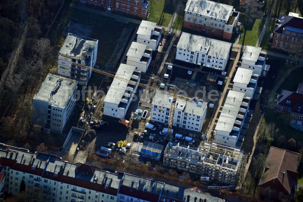 Berlin OT Britz von oben - Neubauprojekt Leben am Buschkrugpark im Ortsteil Britz in Berlin