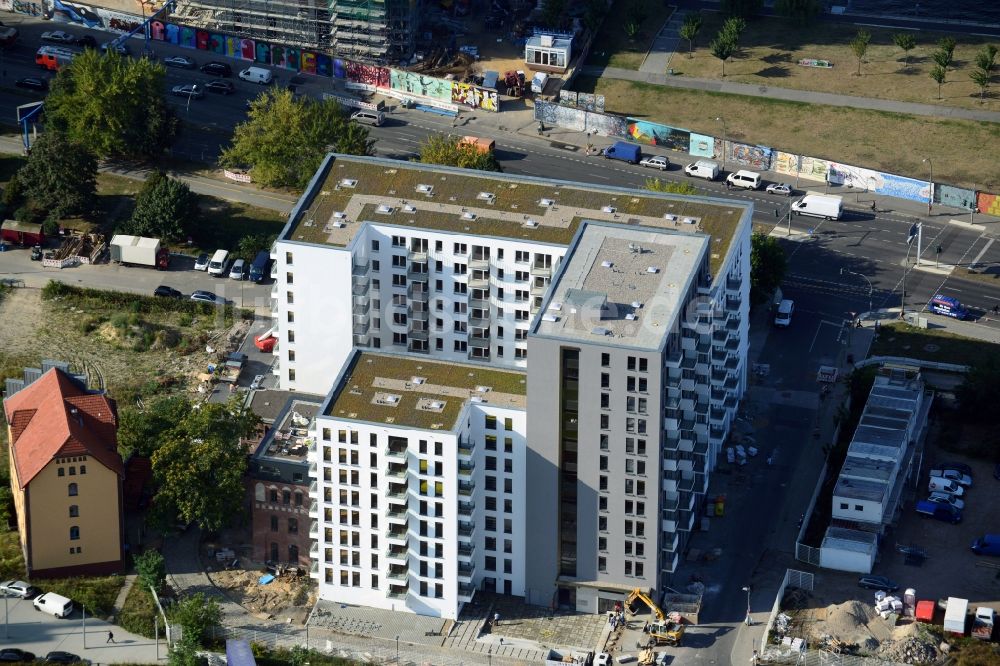 Berlin OT Friedrichshain von oben - Neubauprojekt Quartier am Postbahnhof im Ortsteil Fredrichshain in Berlin