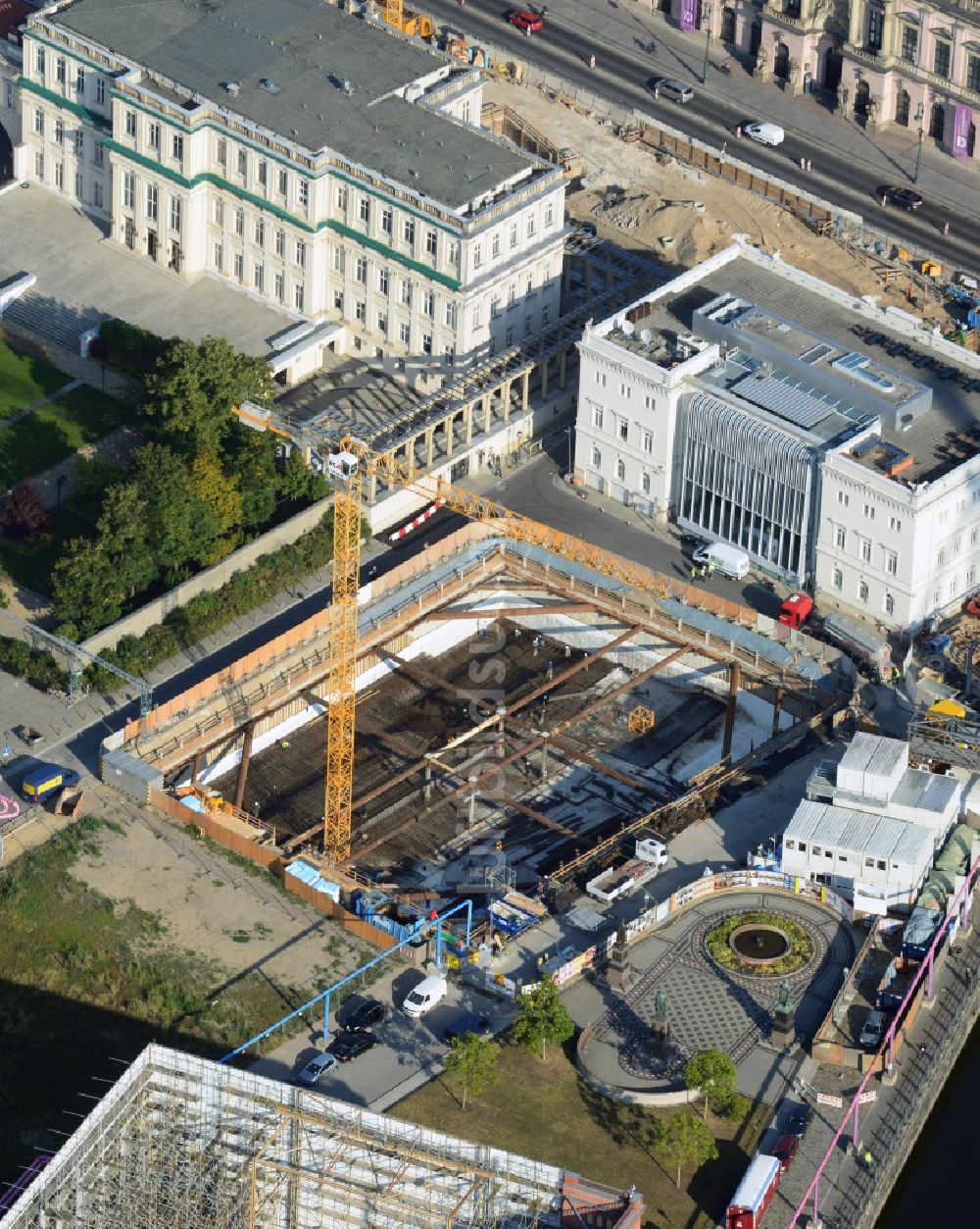 Berlin aus der Vogelperspektive: Neubauprojekt Am Schinkelplatz in Berlin