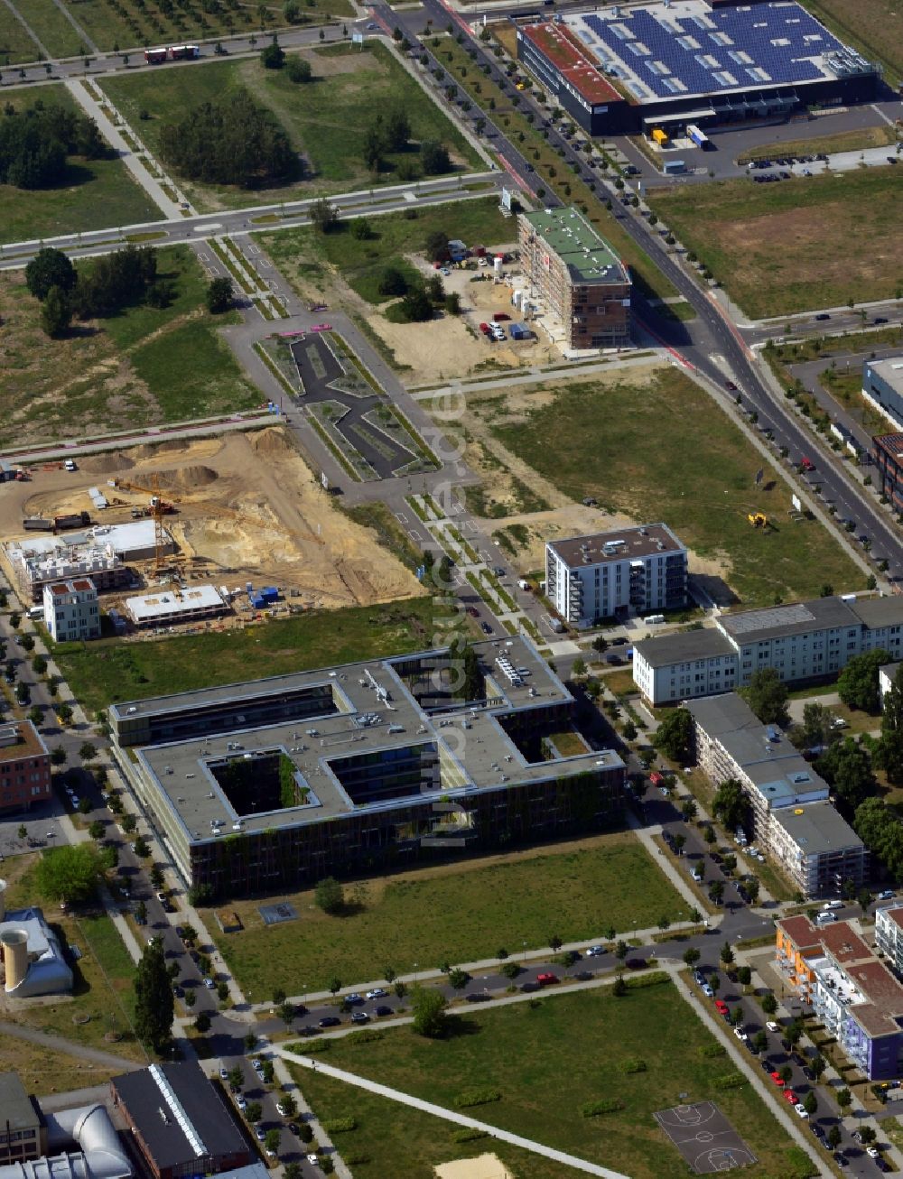 Luftbild Berlin OT Adlershof - Neubauprojekte auf dem Campus Adlershof in Berlin