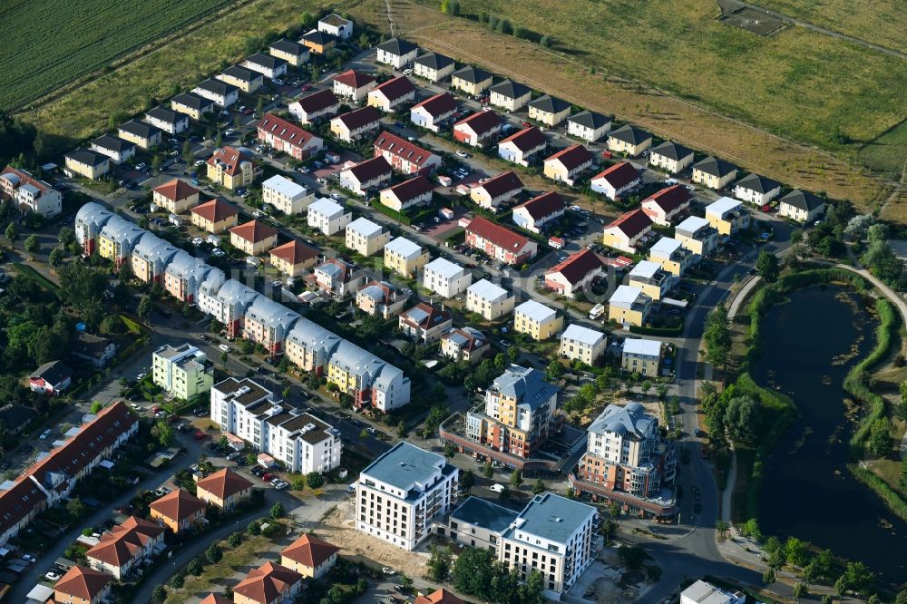 Teltow aus der Vogelperspektive: Neubausiedlung Mühlendorf in Teltow im Bundesland Brandenburg, Deutschland