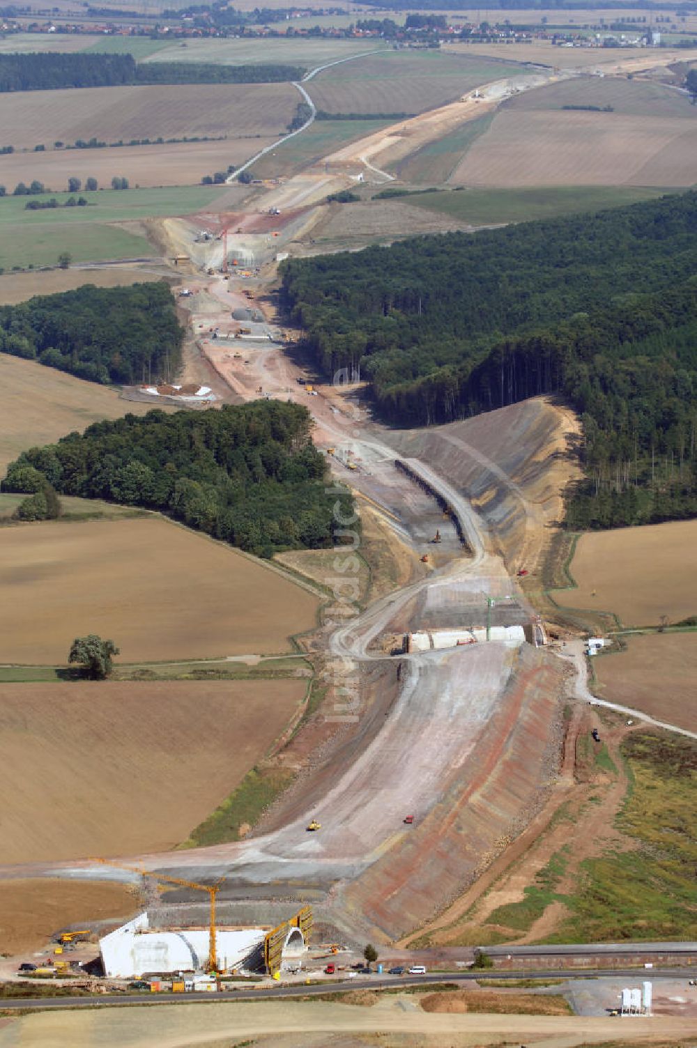 Eisenach von oben - Neubautrasse der BAB A 4 - Umfahrung Hörselberge in Thüringen bei Eisenach