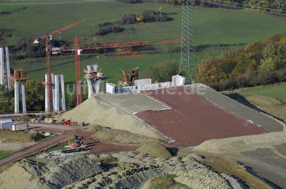 ETTENHAUSEN an der Nesse aus der Vogelperspektive: Neubautrasse der BAB A 4 - Umfahrung Hörselberge in Thüringen bei ETTENHAUSEN an der Nesse