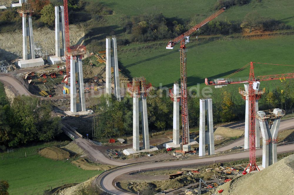 ETTENHAUSEN an der Nesse aus der Vogelperspektive: Neubautrasse der BAB A 4 - Umfahrung Hörselberge in Thüringen bei ETTENHAUSEN an der Nesse