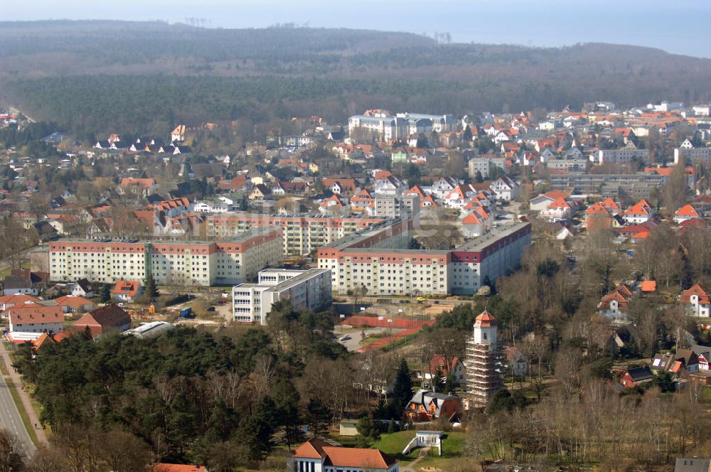 Graal-Müritz aus der Vogelperspektive: Neubauwohngebiet am Ostseering mit Wasserturm in Graal-Müritz