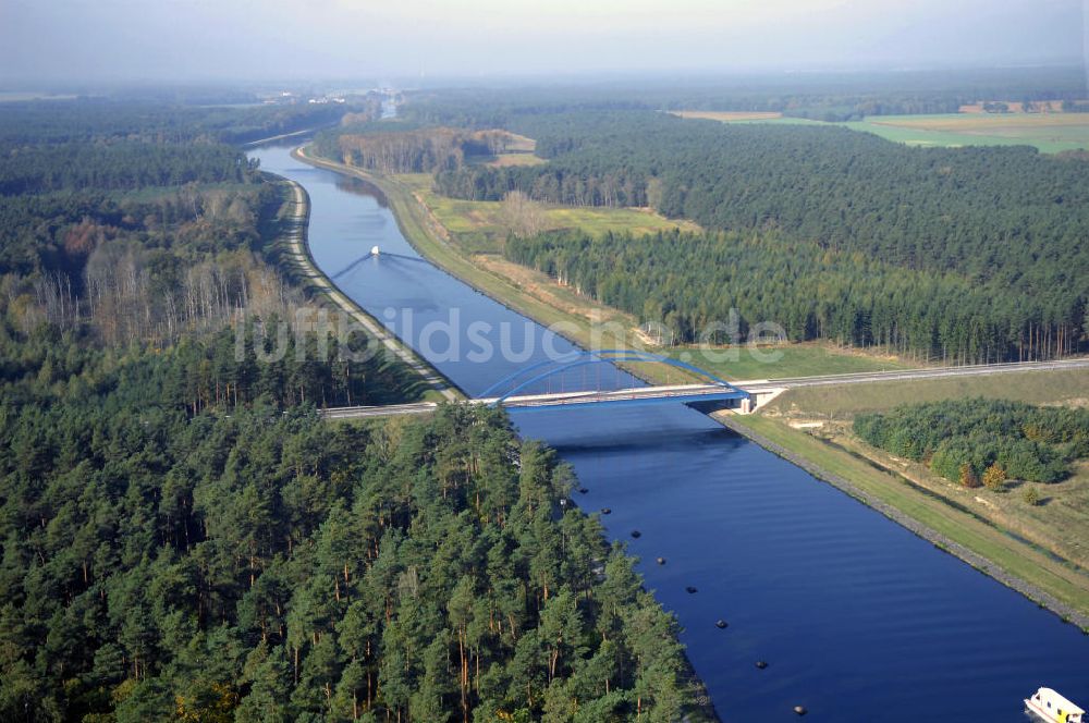 Wusterwitz aus der Vogelperspektive: neue Brücke über dem Elbe - Havel - Kanal im Zuge des Baus der L96