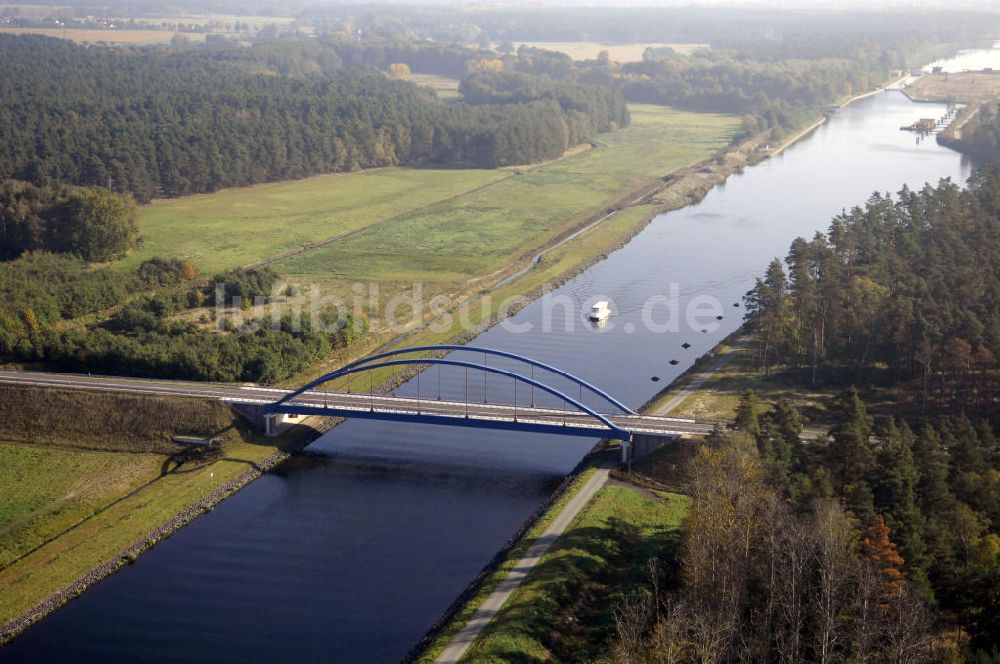 Luftaufnahme Wusterwitz - neue Brücke über dem Elbe - Havel - Kanal im Zuge des Baus der L96