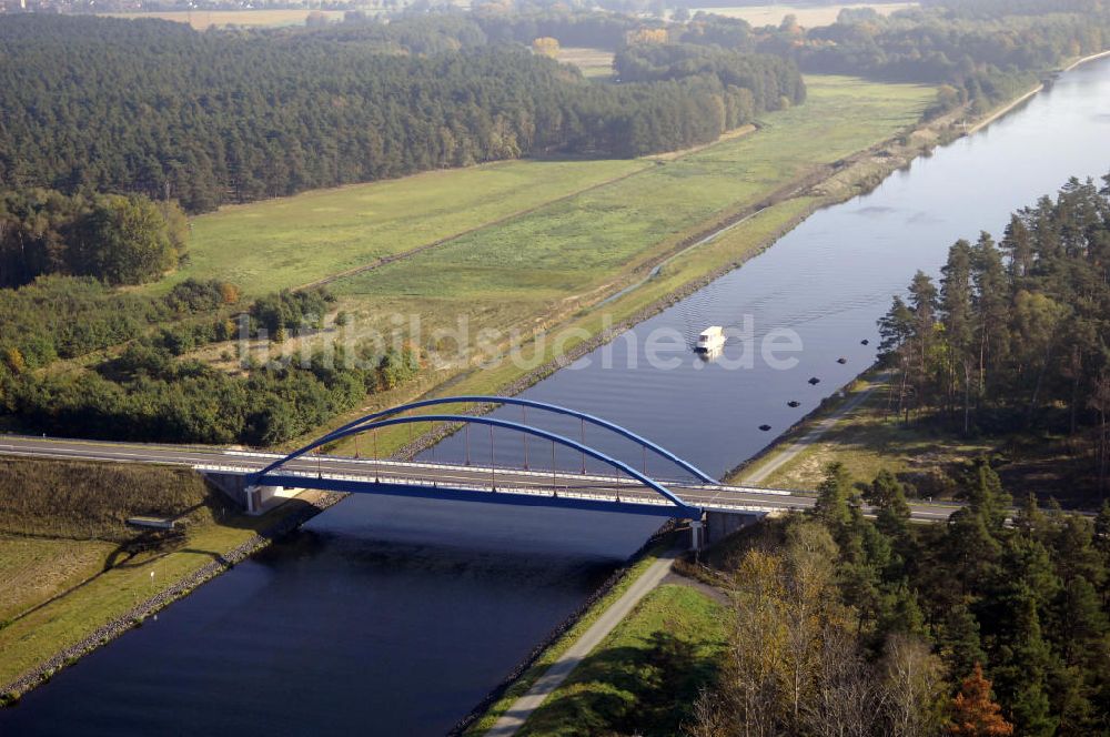 Wusterwitz von oben - neue Brücke über dem Elbe - Havel - Kanal im Zuge des Baus der L96