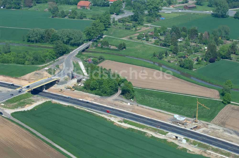 Bovenden von oben - Neue Brücke zwischen Bovenden und Lenglern in Niedersachsen