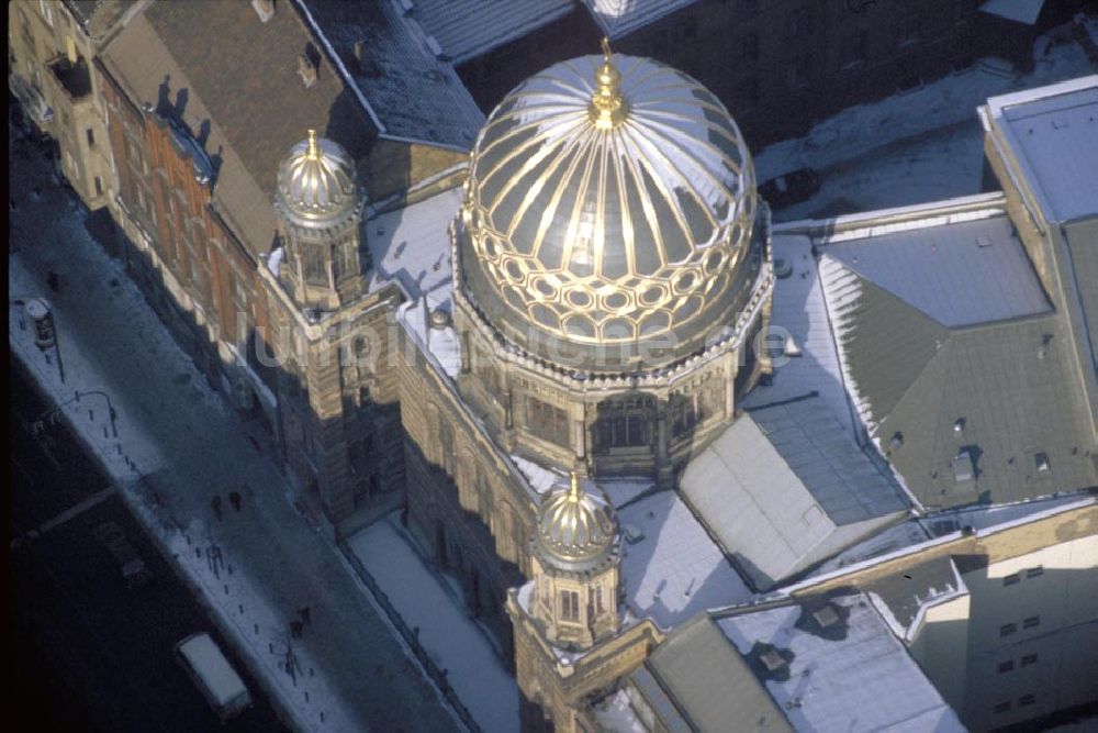 Berlin von oben - Neue Synagoge in Berlin - Mitte 1995