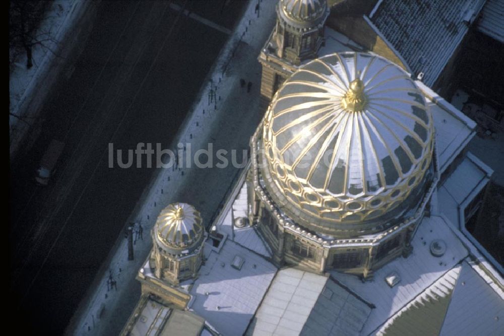 Berlin aus der Vogelperspektive: Neue Synagoge in Berlin - Mitte 1995