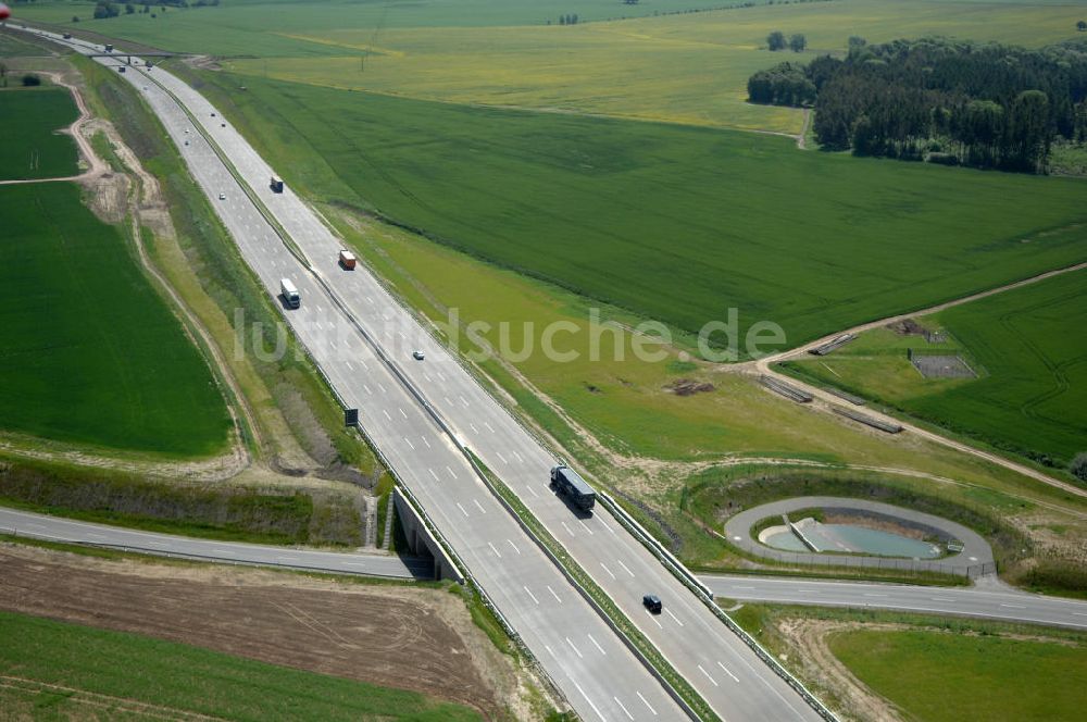 Luftbild Hötzelsroda - Neuer A4 -Autobahnverlauf bei Hötzelsroda - new A4 motorway course E40 / A4 near Hötzelsroda in thuringia