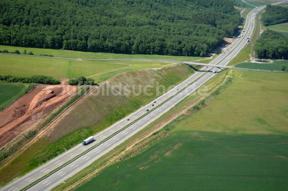 Hötzelsroda aus der Vogelperspektive: Neuer A4 -Autobahnverlauf bei Hötzelsroda - new A4 motorway course E40 / A4 near Hötzelsroda in thuringia