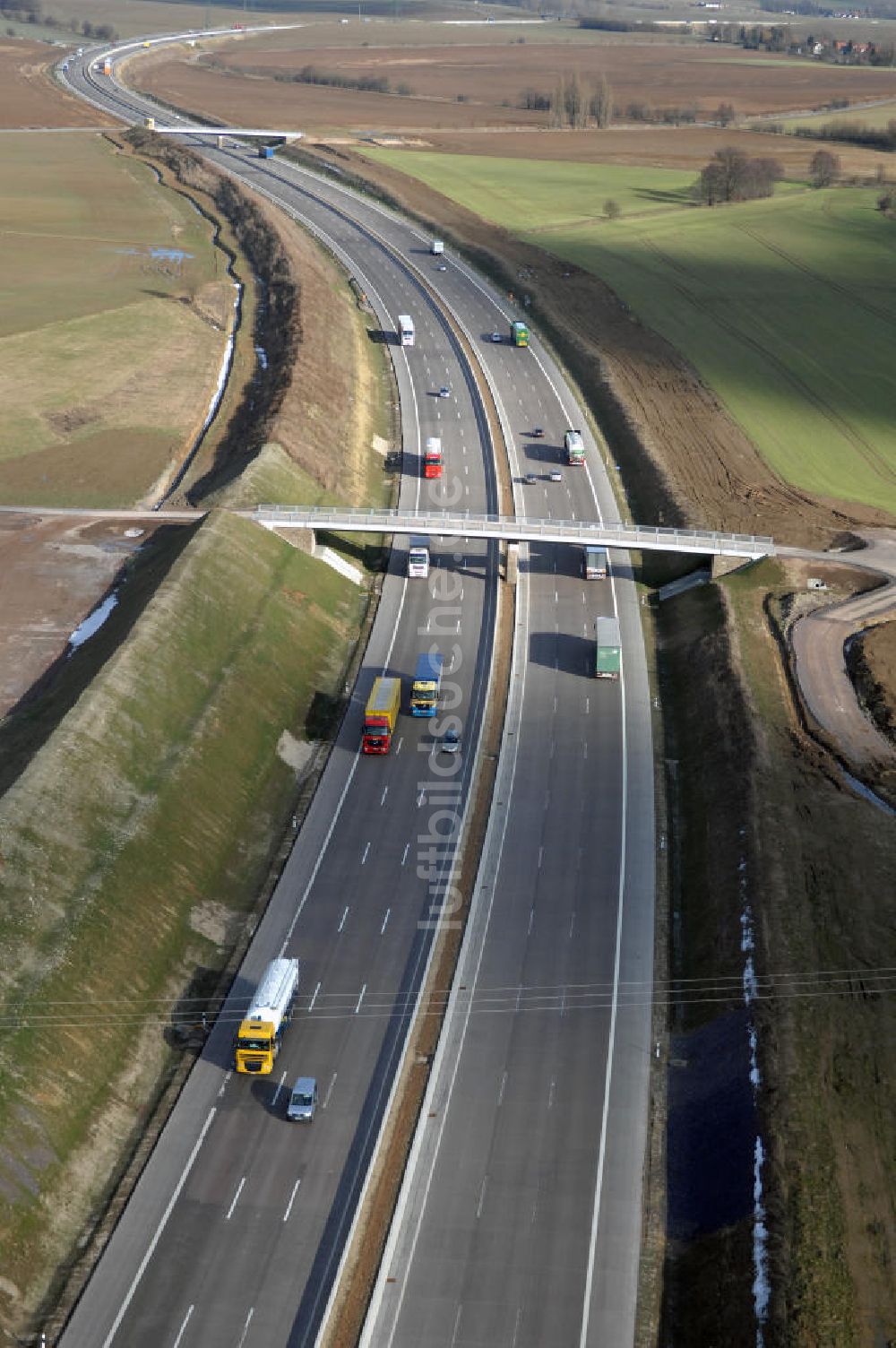 Luftbild Stregda - Neuer A4 -Autobahnverlauf bei Stregda - new A4 motorway course E40 / A4 near Stregda in thuringia