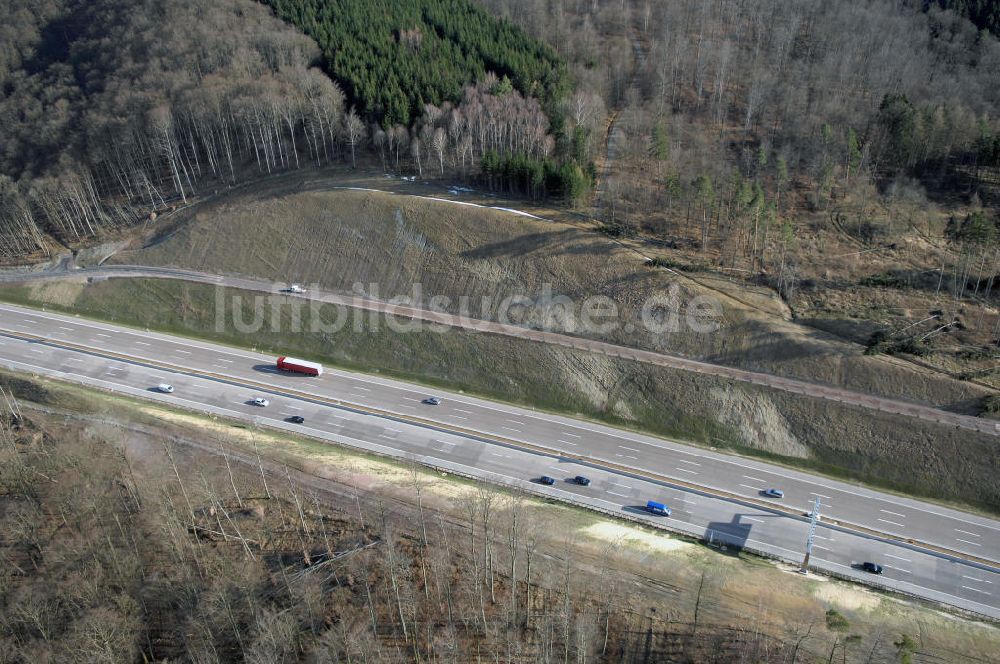 Luftbild Stregda - Neuer A4 -Autobahnverlauf bei Stregda - new A4 motorway course E40 / A4 near Stregda in thuringia