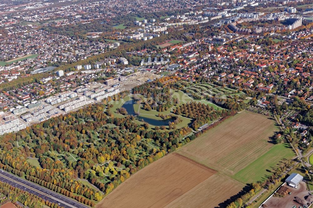 Luftaufnahme München - Neuer Südfriedhof in München Perlach im Bundesland Bayern