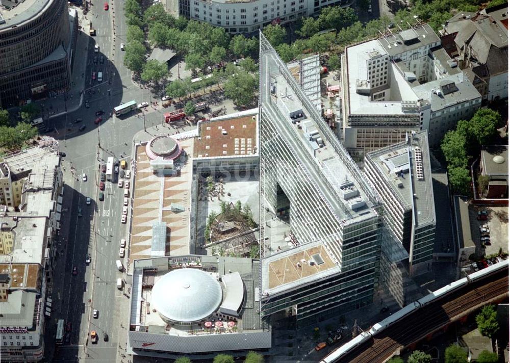 Luftaufnahme Berlin - Charlottenburg - Neuerbautes Kranzlereck am Berliner Kurfürstendamm in Berlin - Charlottenburg.