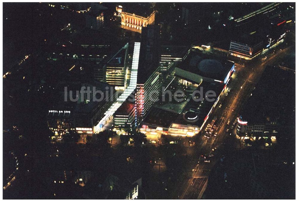 Berlin - Charlottenburg aus der Vogelperspektive: Neuerbautes Kranzlereck am Berliner Kurfürstendamm in Berlin - Charlottenburg.