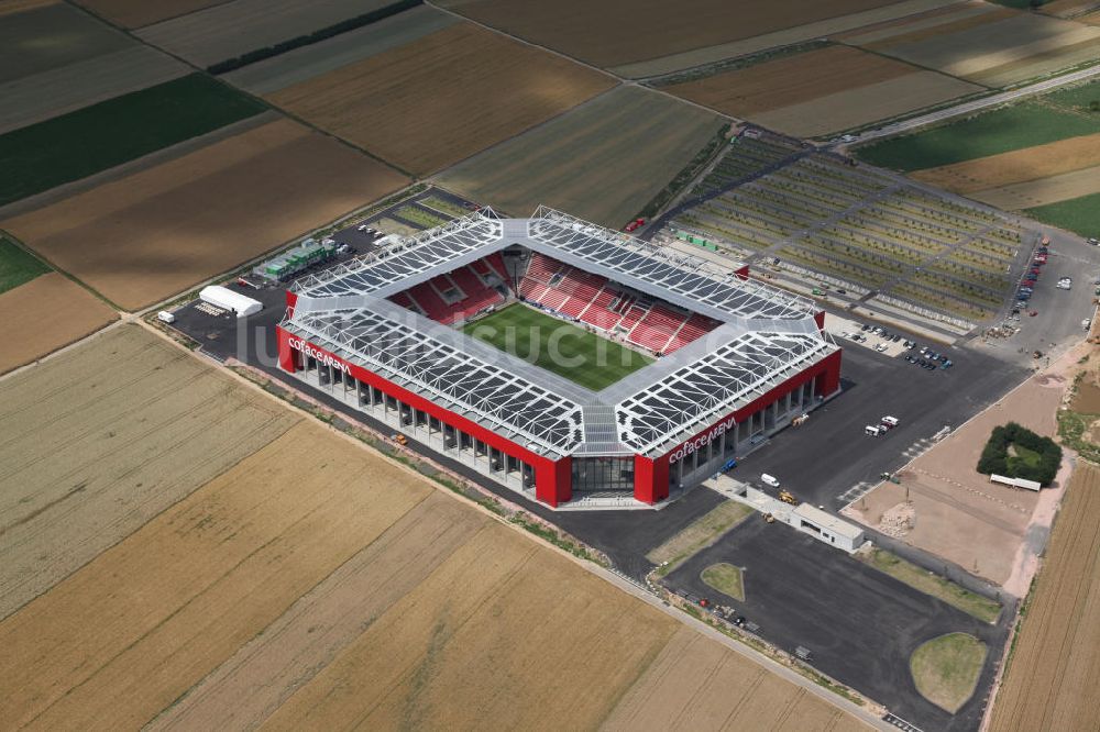 Mainz von oben - Neues eingeweihtes Fußball- Stadion Coface-Arena in Mainz