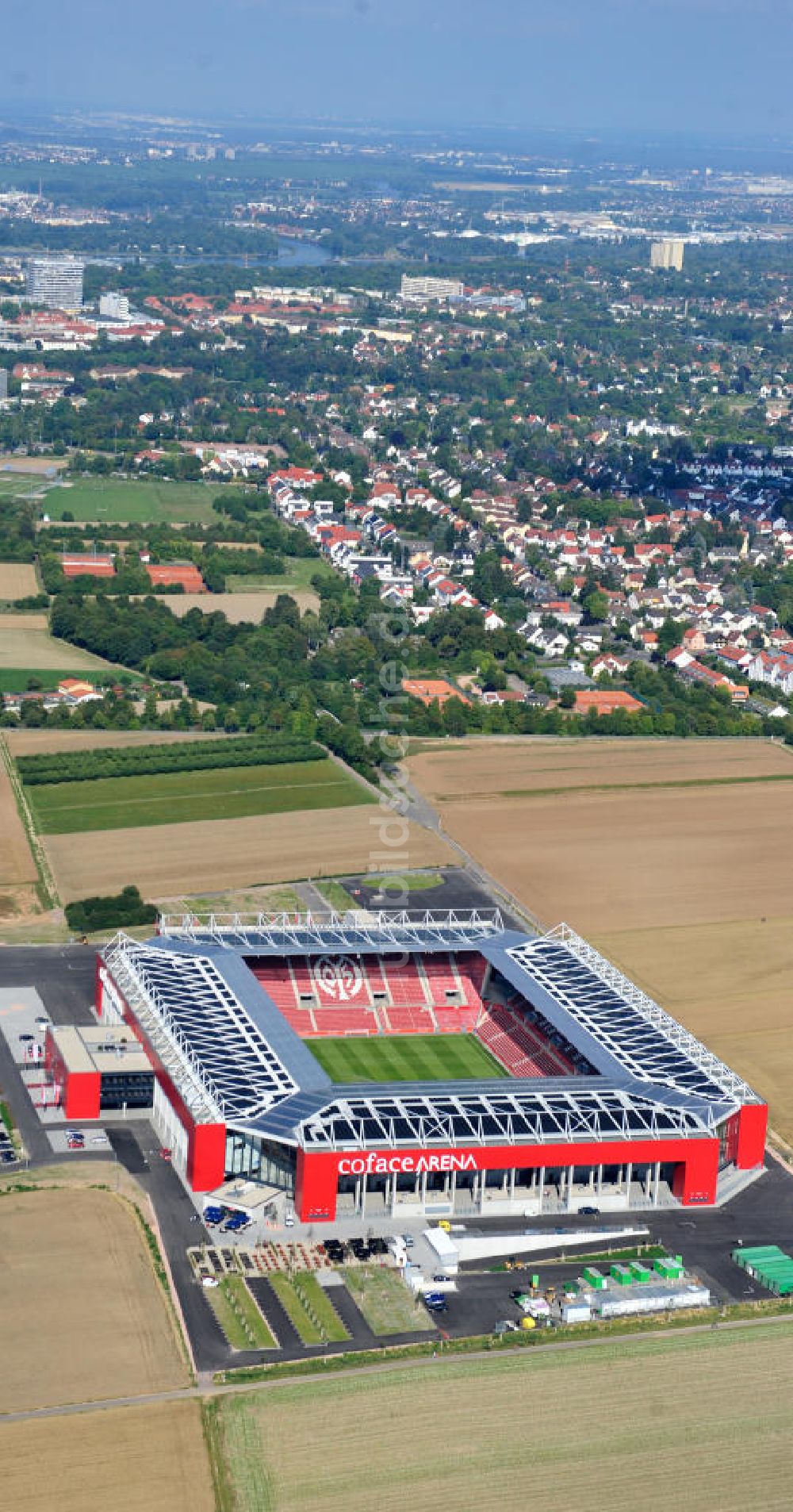 Luftbild Mainz - Neues eingeweihtes Fußball- Stadion Coface-Arena in Mainz