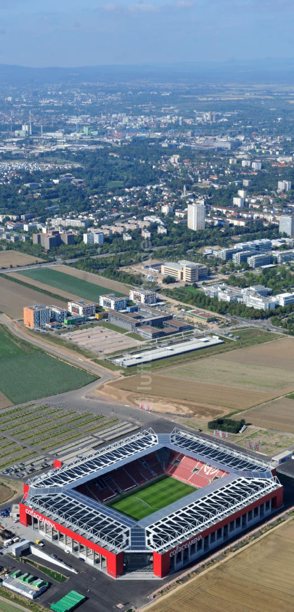 Luftbild Mainz - Neues eingeweihtes Fußball- Stadion Coface-Arena in Mainz