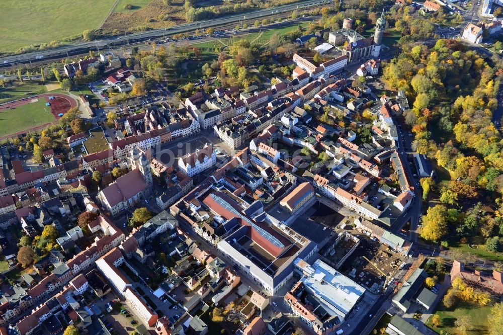 Wittenberg aus der Vogelperspektive: Neues Einkaufszentrums Arsenal in der Innensatdt von Wittenberg in Sachsen-Anhalt