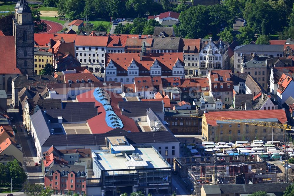 Wittenberg aus der Vogelperspektive: Neues Einkaufszentrums Arsenal in der Innensatdt von Wittenberg in Sachsen-Anhalt