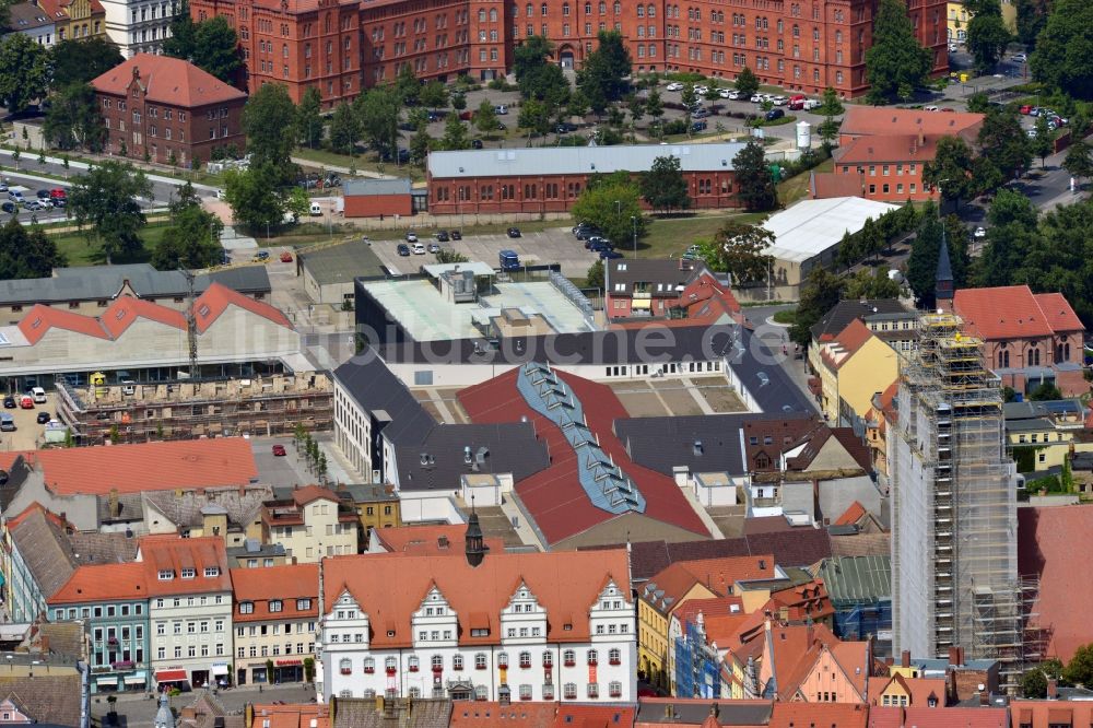 Luftbild Wittenberg - Neues Einkaufszentrums Arsenal in der Innensatdt von Wittenberg in Sachsen-Anhalt